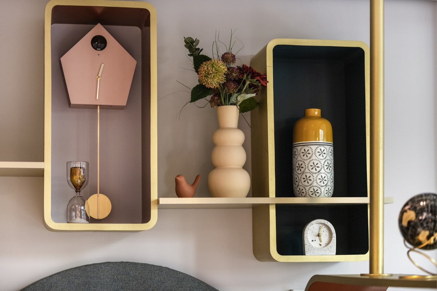 open space furniture instatalation