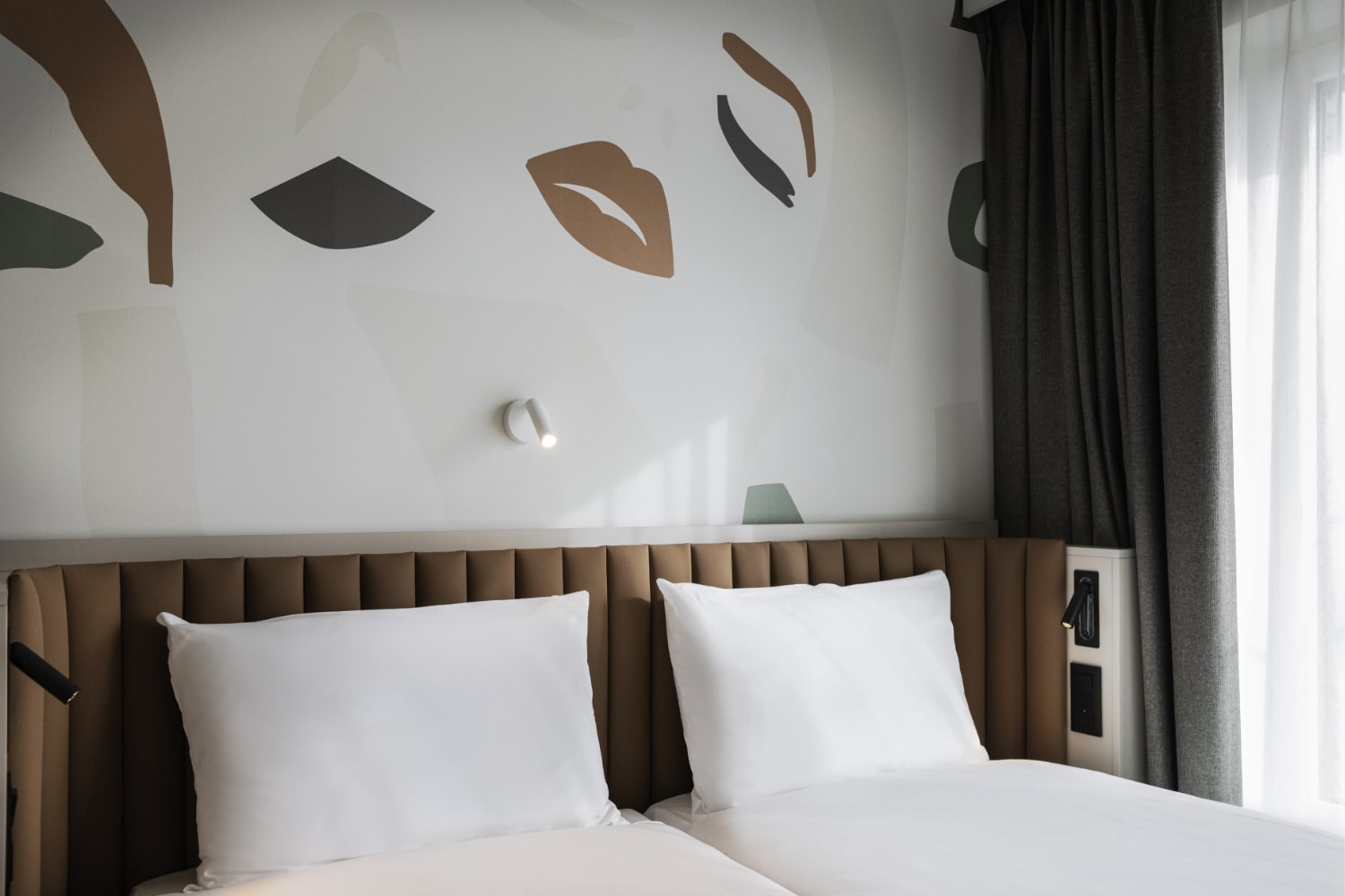 open space furniture instatalation