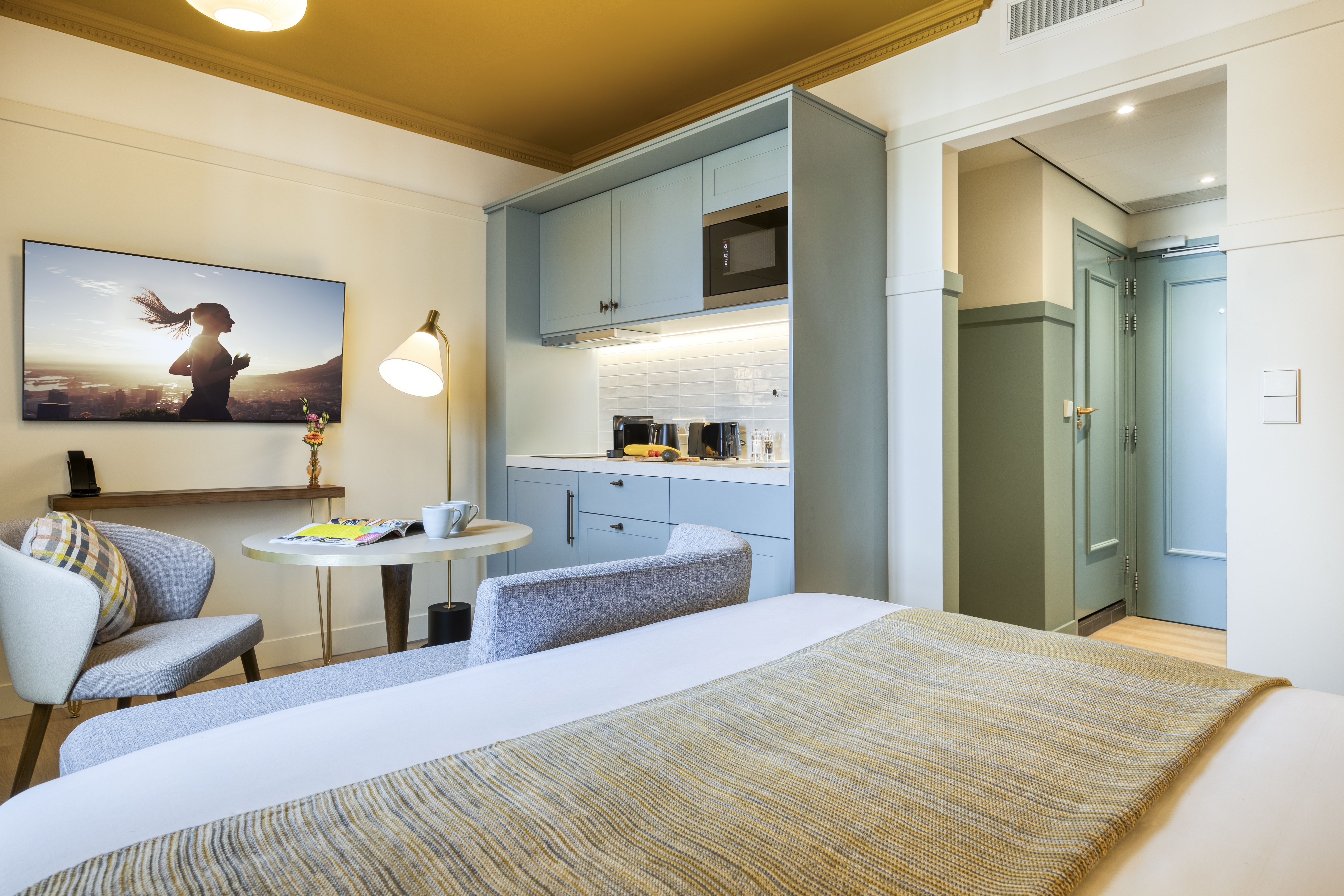 furniture instalation Rooms Hotel in Munchen