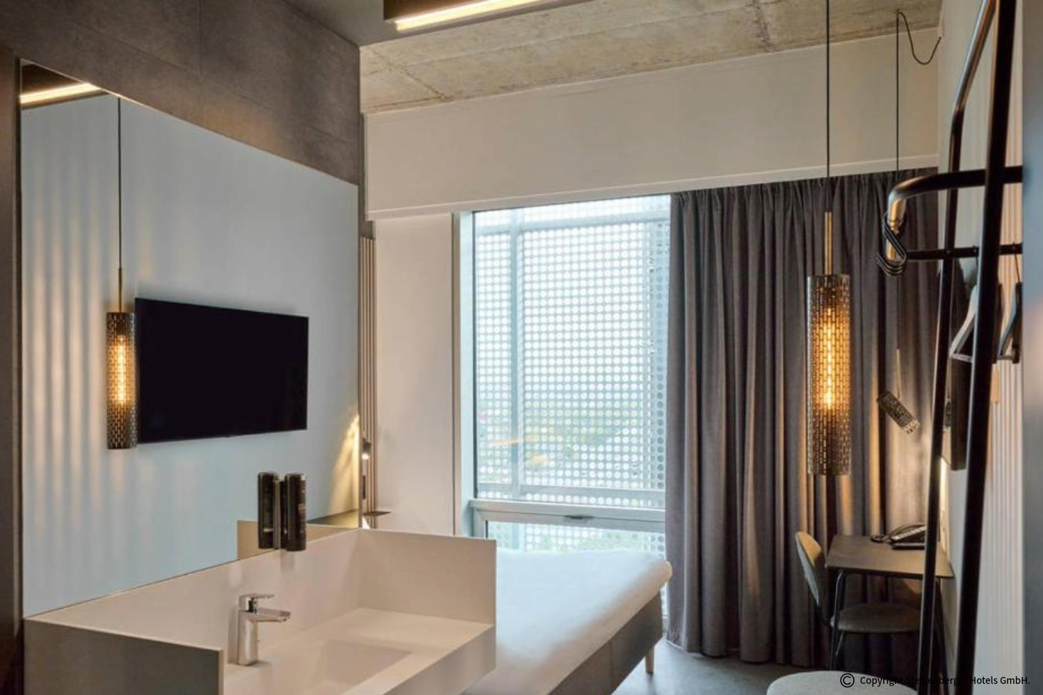 hotel Rooms in spain instalation