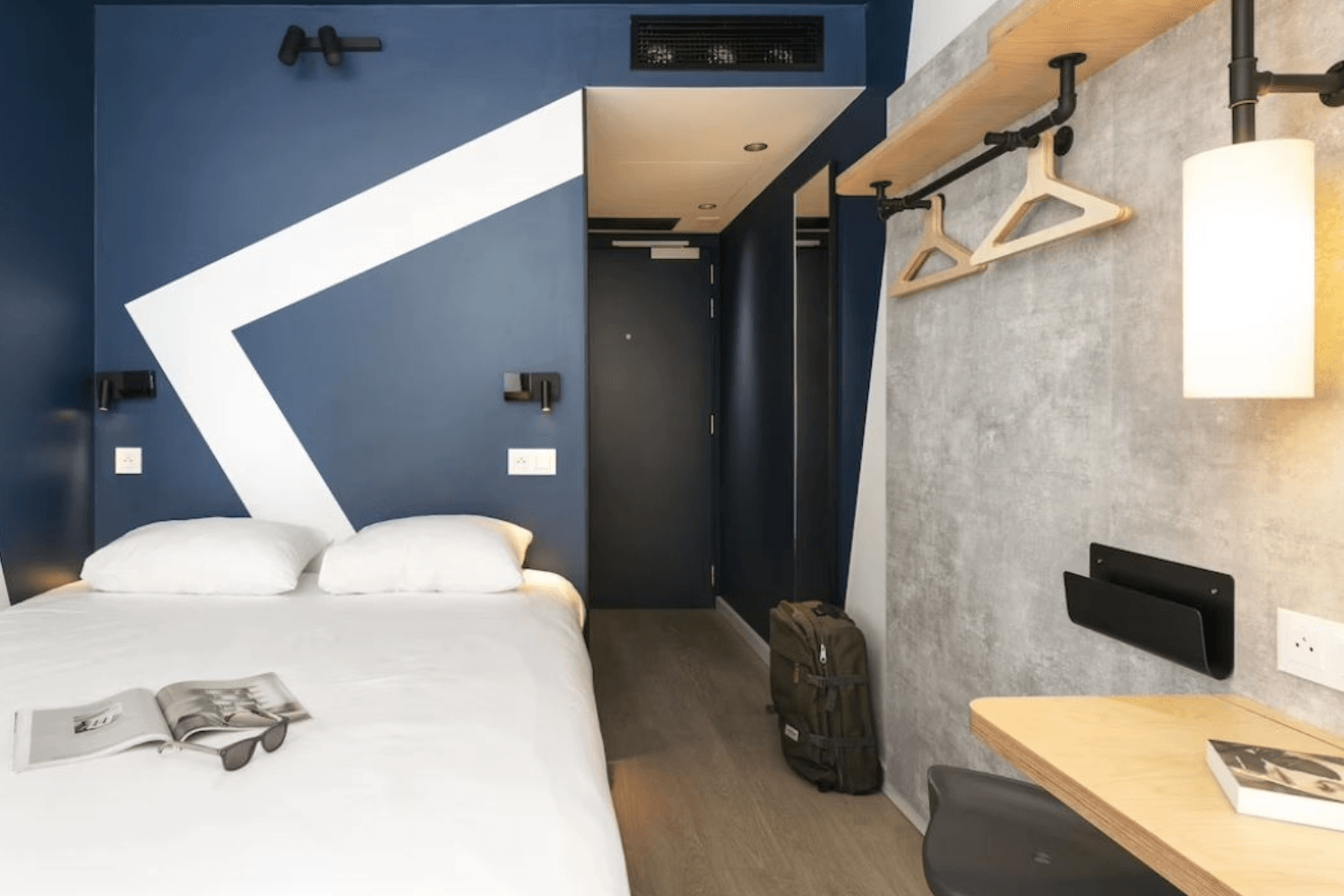 hotel room instalation