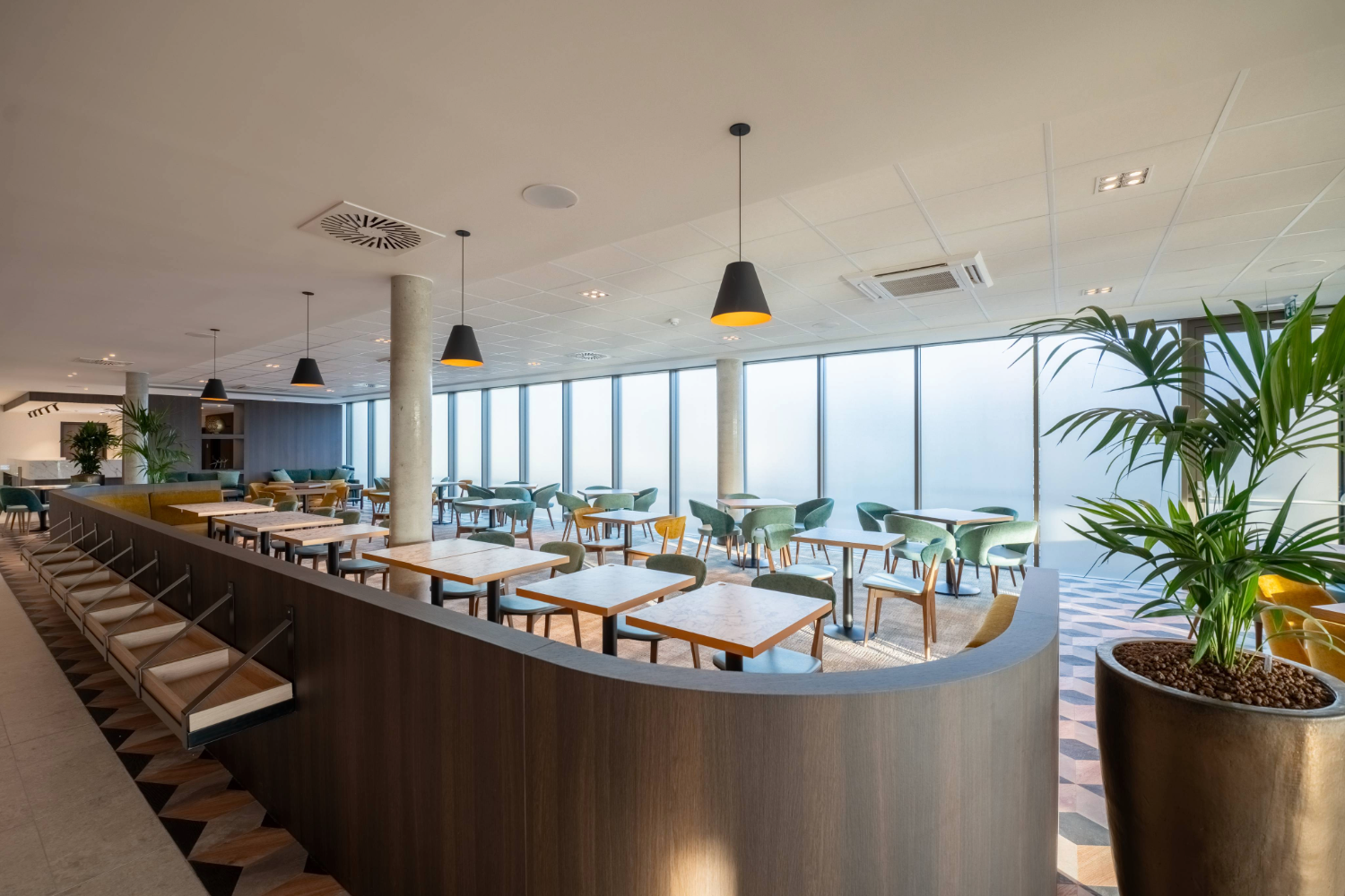 Golf club hotel instalation