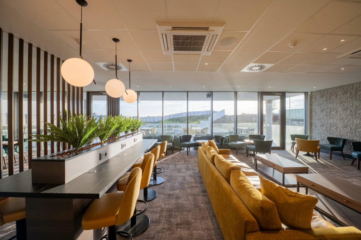 Golf club hotel instalation