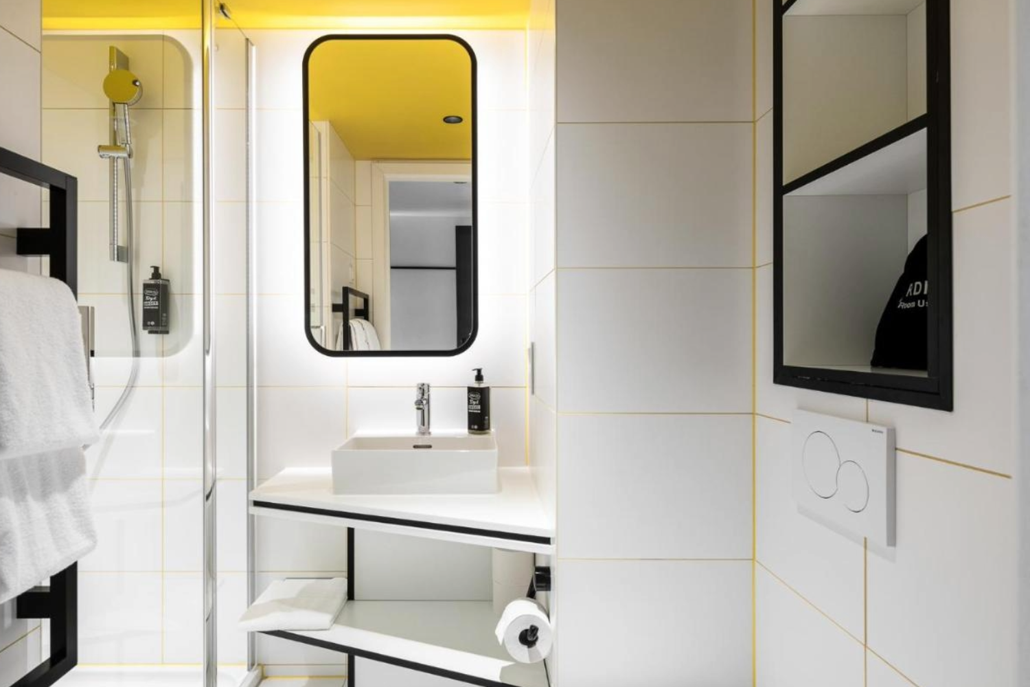 Apartment hotel in Ghent furniture