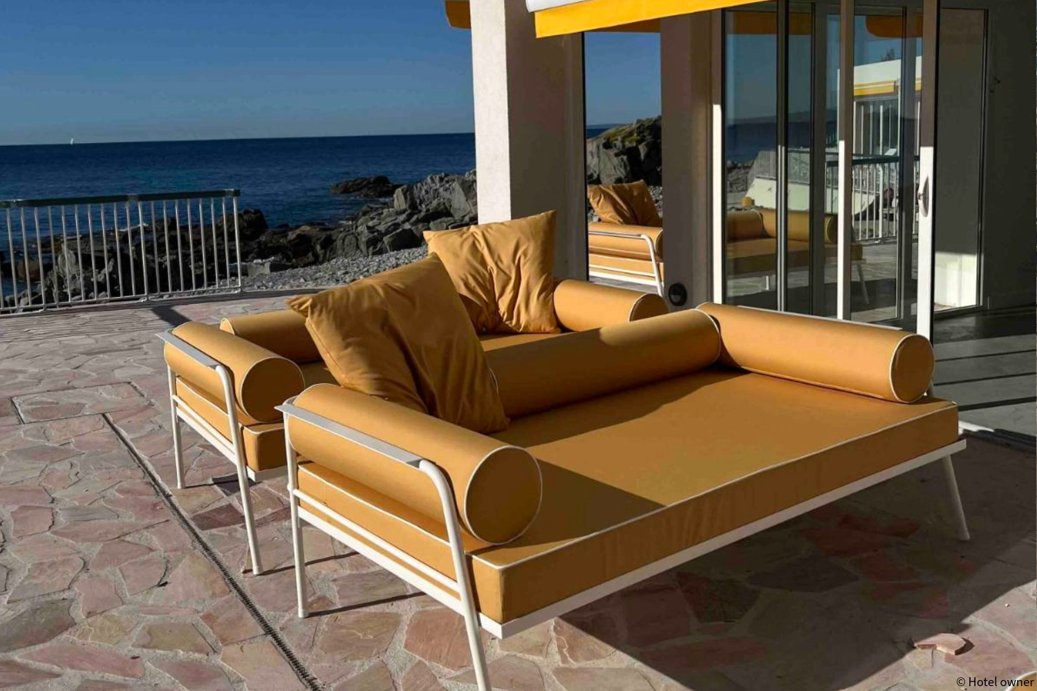 Outdoor area Saint-Raphaël France Refurbishment