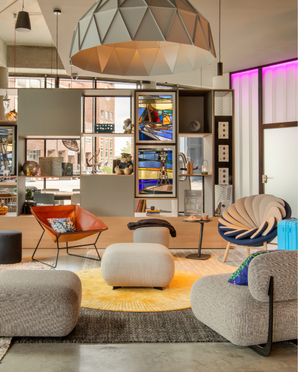 Antoine Deckers Citadines Republique Paris furniture